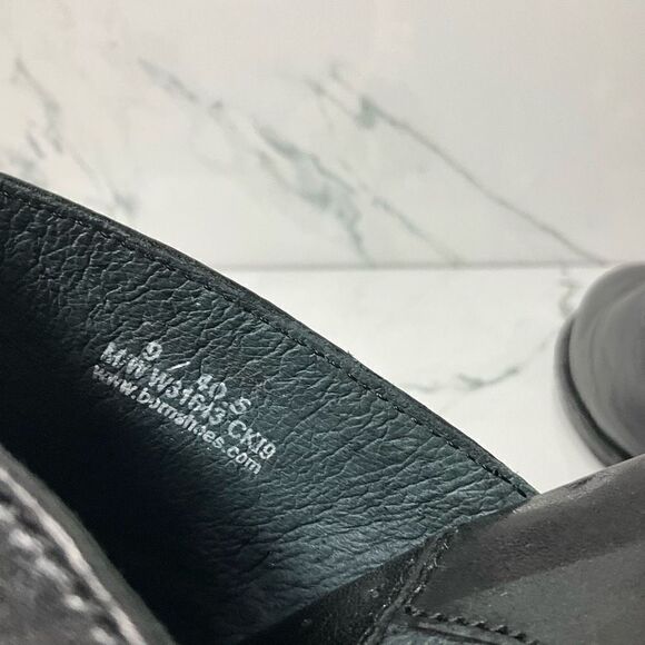 BORN Black Leather Slip On Heels - Picture 8 of 8